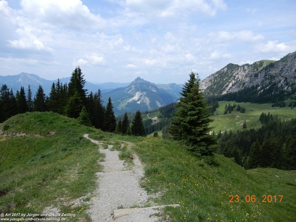 Philosophische Bildwanderung - Grain - Füssener - Jöchle - Sonnenalm - Gessenwangalm -Adlerhorst - Haldensee - Grän Tannheimer Tal  - Österreich