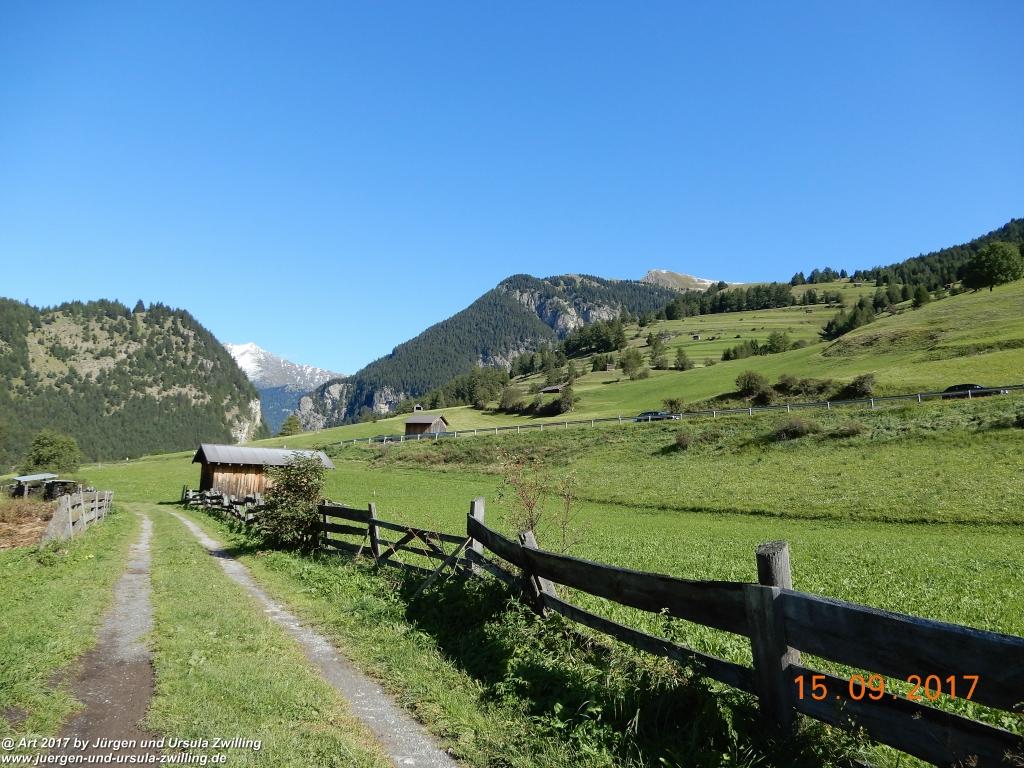 Philosophische Bildwanderung Kaiserschützenweg über die Festung in Nauders - Vinschgau - Österreich