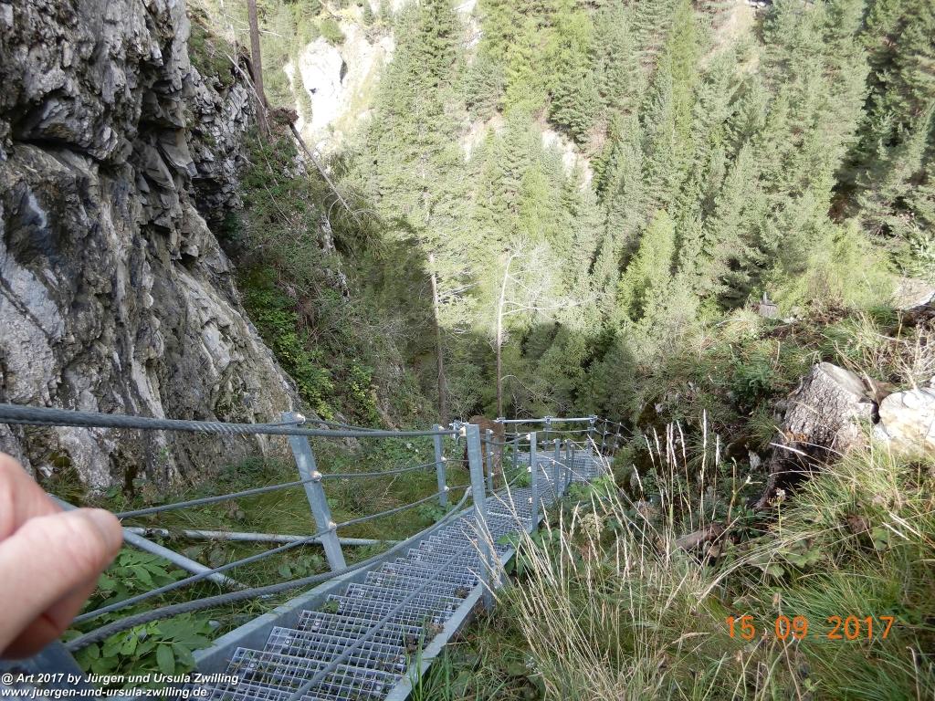 Philosophische Bildwanderung Kaiserschützenweg über die Festung in Nauders - Vinschgau - Österreich