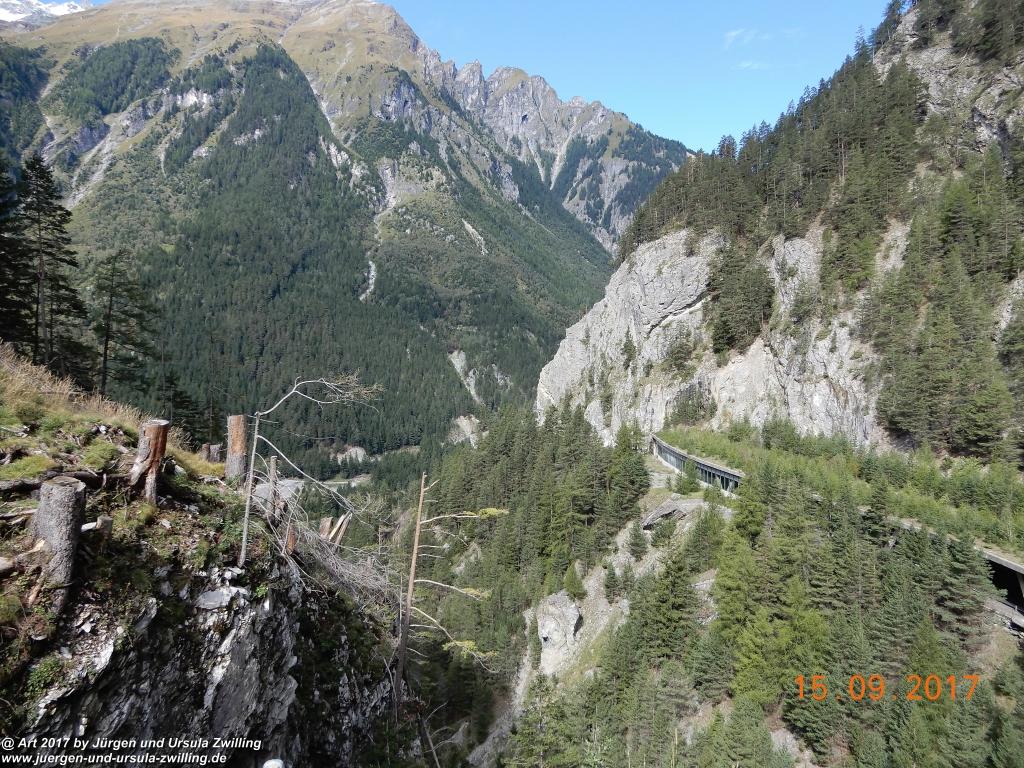 Philosophische Bildwanderung Kaiserschützenweg über die Festung in Nauders - Vinschgau - Österreich