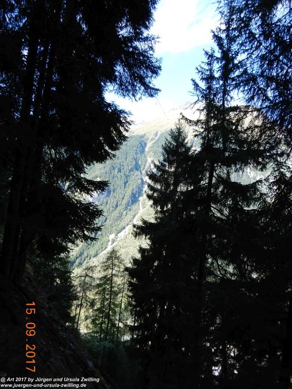Philosophische Bildwanderung Kaiserschützenweg über die Festung in Nauders - Vinschgau - Österreich