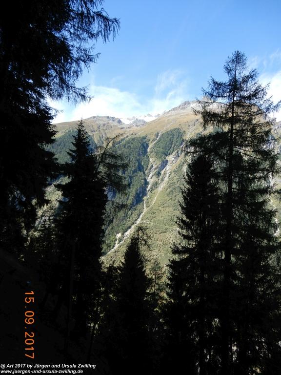 Philosophische Bildwanderung Kaiserschützenweg über die Festung in Nauders - Vinschgau - Österreich