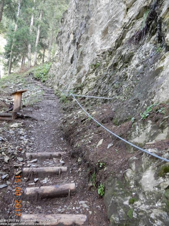 Philosophische Bildwanderung Kaiserschützenweg über die Festung in Nauders - Vinschgau - Österreich