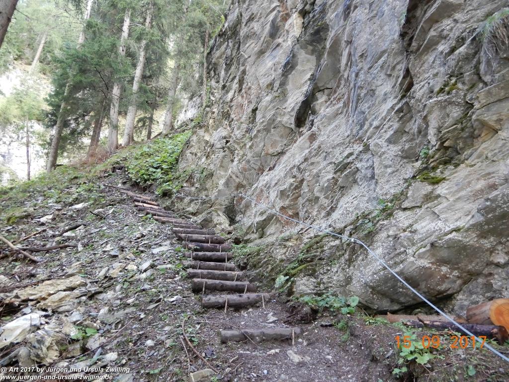 Philosophische Bildwanderung Kaiserschützenweg über die Festung in Nauders - Vinschgau - Österreich