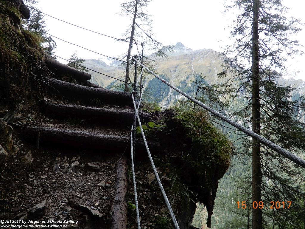 Philosophische Bildwanderung Kaiserschützenweg über die Festung in Nauders - Vinschgau - Österreich