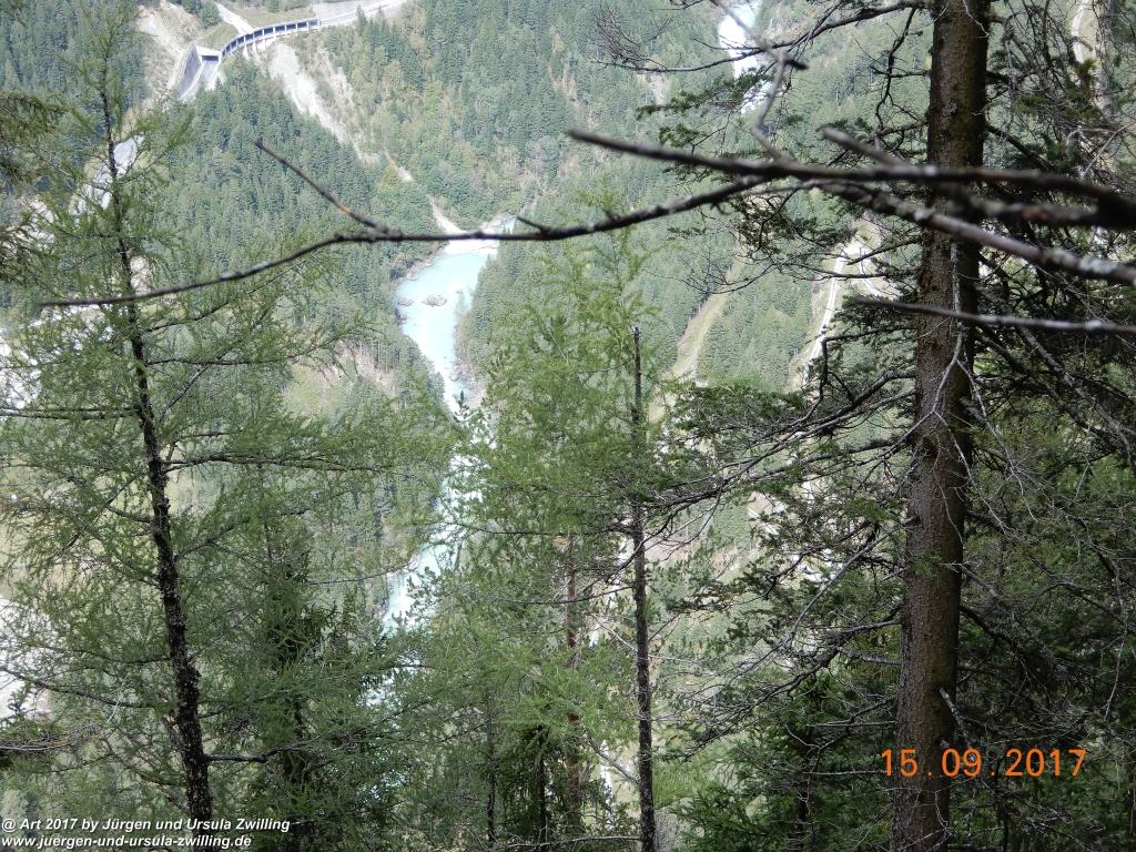 Philosophische Bildwanderung Kaiserschützenweg über die Festung in Nauders - Vinschgau - Österreich
