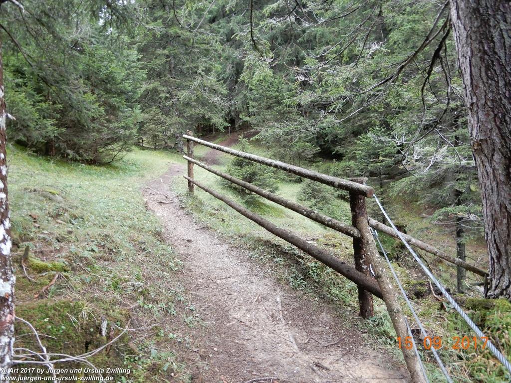 Philosophische Bildwanderung Kaiserschützenweg über die Festung in Nauders - Vinschgau - Österreich