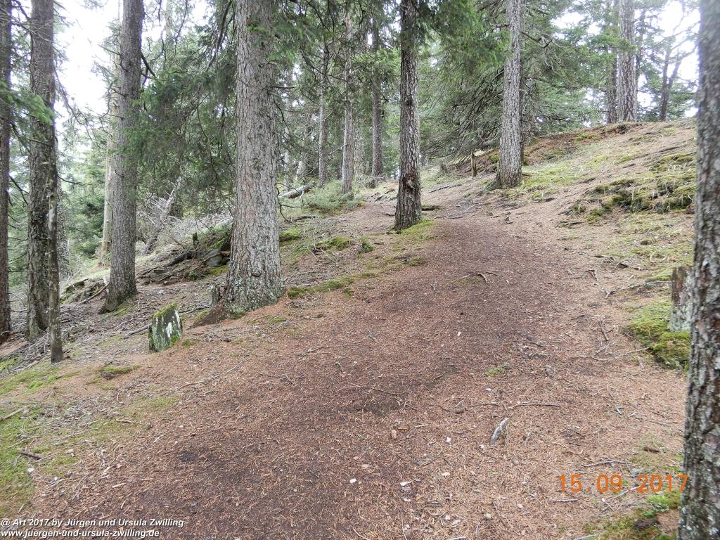 Philosophische Bildwanderung Kaiserschützenweg über die Festung in Nauders - Vinschgau - Österreich