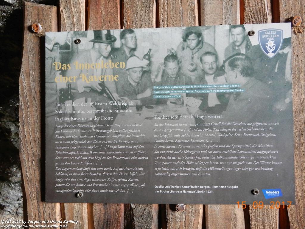 Philosophische Bildwanderung Kaiserschützenweg über die Festung in Nauders - Vinschgau - Österreich