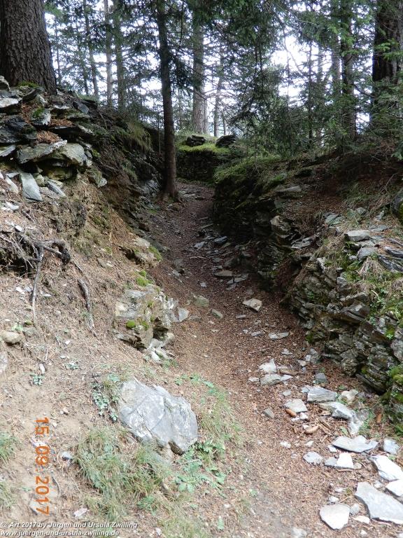 Philosophische Bildwanderung Kaiserschützenweg über die Festung in Nauders - Vinschgau - Österreich