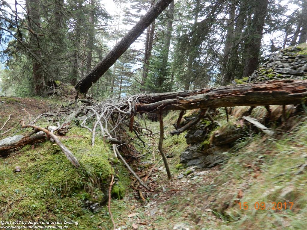 Philosophische Bildwanderung Kaiserschützenweg über die Festung in Nauders - Vinschgau - Österreich