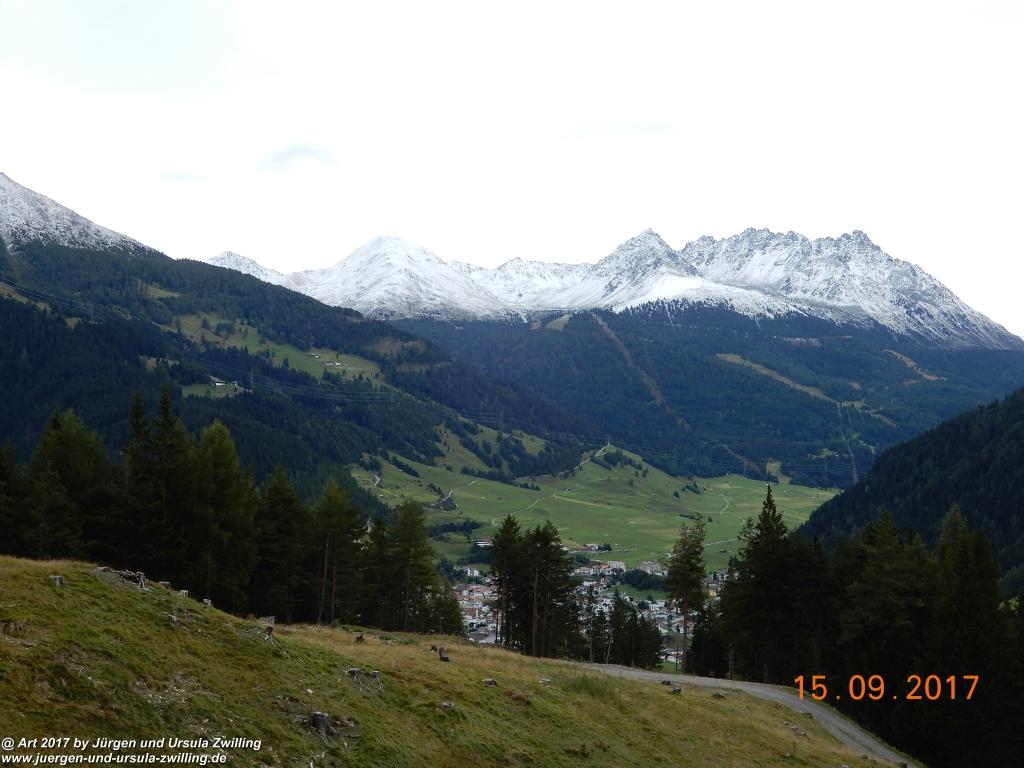 Philosophische Bildwanderung Kaiserschützenweg über die Festung in Nauders - Vinschgau - Österreich