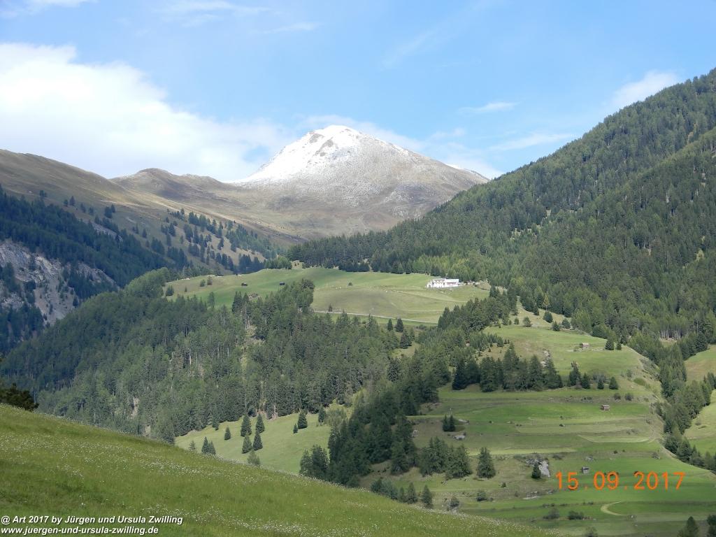 Philosophische Bildwanderung Kaiserschützenweg über die Festung in Nauders - Vinschgau - Österreich