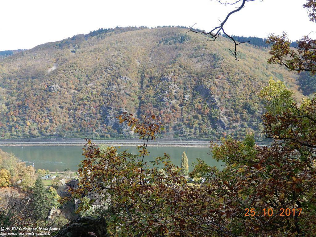 Philosophische Bildwanderung Rheinburgenweg - Trechtingshausen - Burg Reichenstein - Morgenbachtal - Eselspfad - Burg Rheinstein - Schweizerhaus - Trechtingshausen - Hunsrück