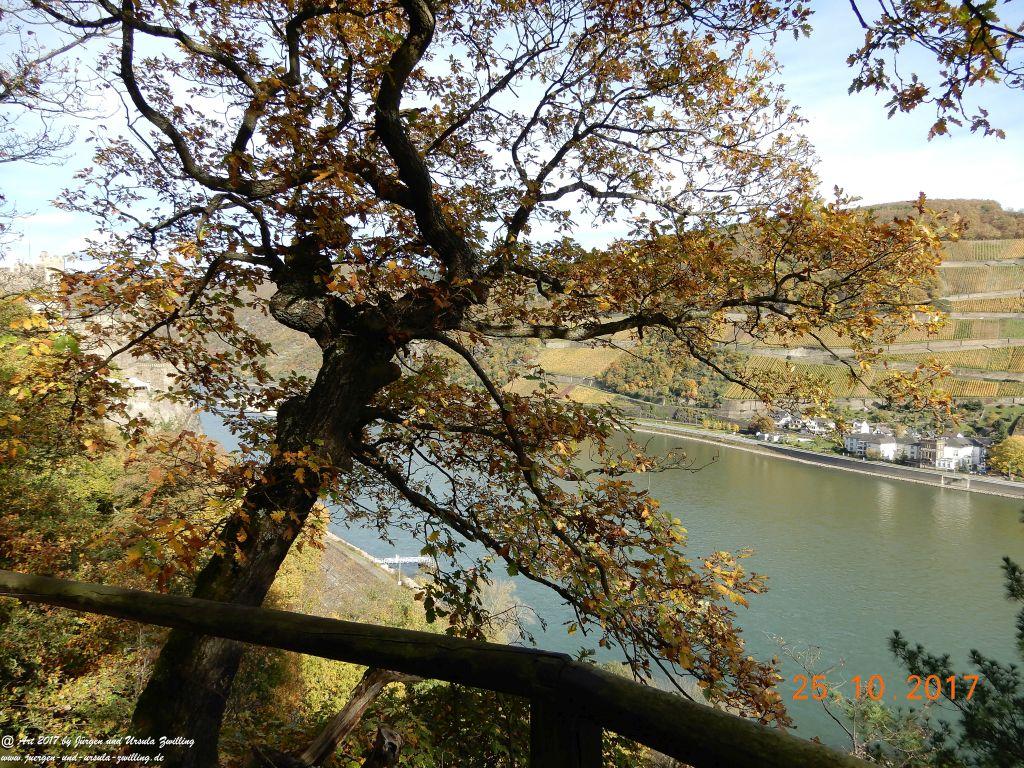 Philosophische Bildwanderung Rheinburgenweg - Trechtingshausen - Burg Reichenstein - Morgenbachtal - Eselspfad - Burg Rheinstein - Schweizerhaus - Trechtingshausen - Hunsrück