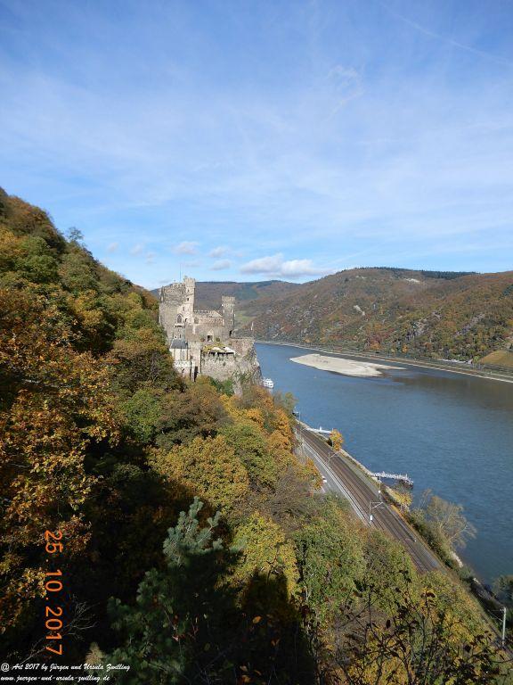 Philosophische Bildwanderung Rheinburgenweg - Trechtingshausen - Burg Reichenstein - Morgenbachtal - Eselspfad - Burg Rheinstein - Schweizerhaus - Trechtingshausen - Hunsrück