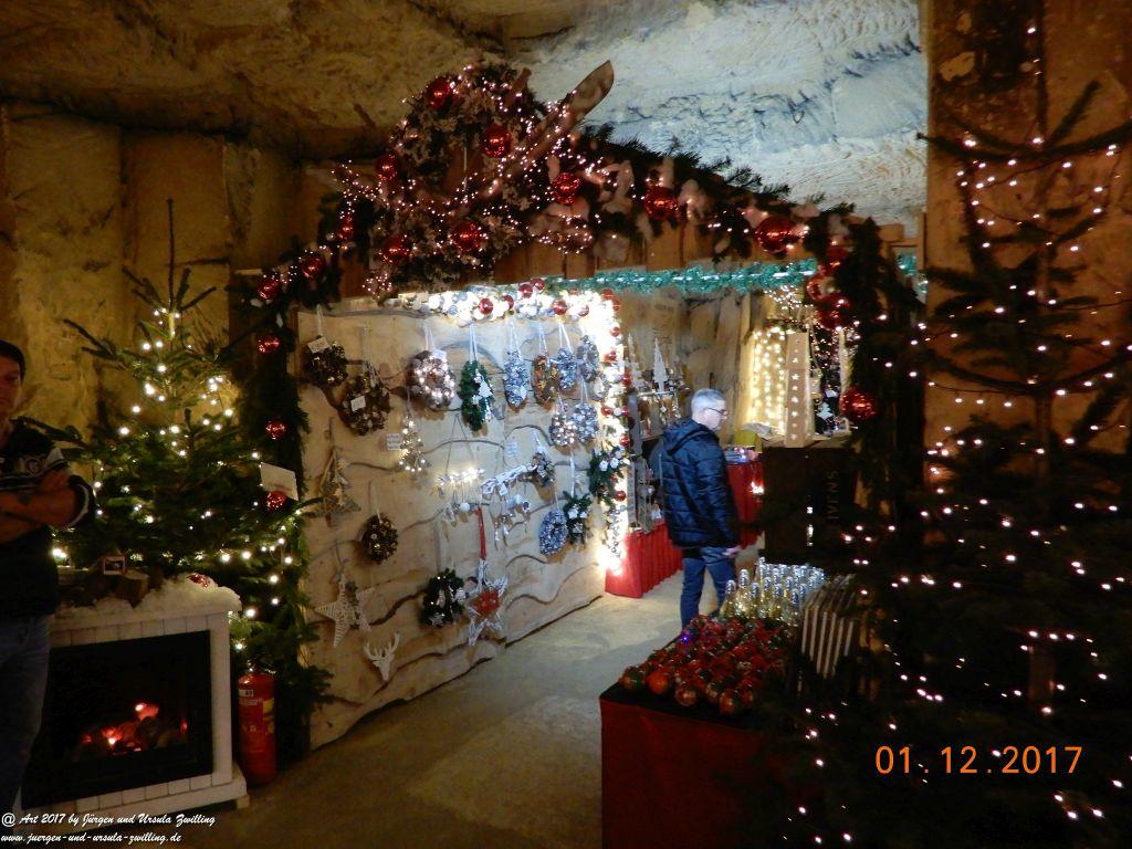 Weihnachtsmarkt Fluweelengrotte  Kerstad Valkenburg aan de Geul Niederlande
