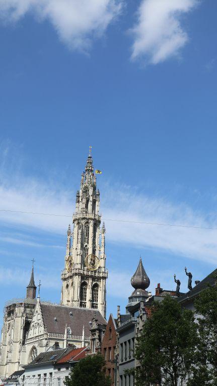 Antwerpen - Hafenstadt in der Region Flandern in Belgien