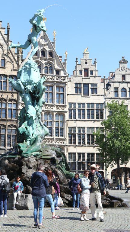 Antwerpen - Hafenstadt in der Region Flandern in Belgien