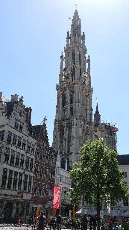 Antwerpen - Hafenstadt in der Region Flandern in Belgien