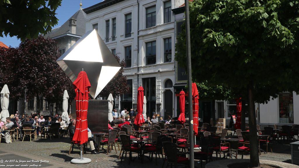 Antwerpen - Hafenstadt in der Region Flandern in Belgien