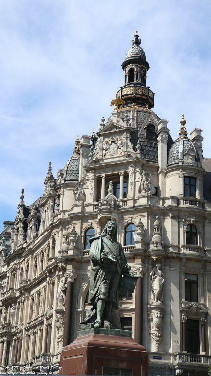 Antwerpen - Hafenstadt in der Region Flandern in Belgien