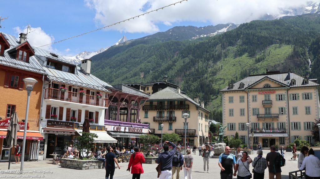Philosophische Bildwanderung Les Bossons nach am Chamonix am Fuße des Mont Blanc und Aiguille du Midi - Frankfreich