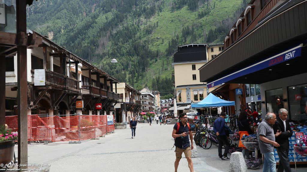 Philosophische Bildwanderung Les Bossons nach am Chamonix am Fuße des Mont Blanc und Aiguille du Midi - Frankfreich