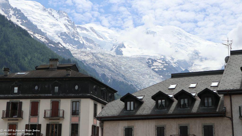 Philosophische Bildwanderung Les Bossons nach am Chamonix am Fuße des Mont Blanc und Aiguille du Midi - Frankfreich