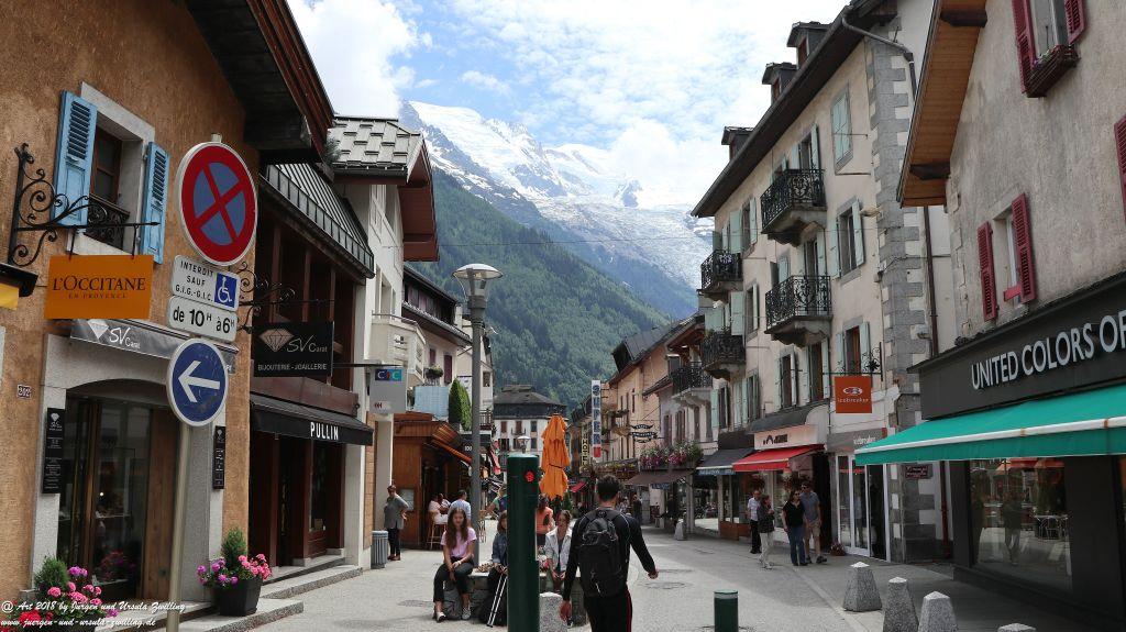 Philosophische Bildwanderung Les Bossons nach am Chamonix am Fuße des Mont Blanc und Aiguille du Midi - Frankfreich