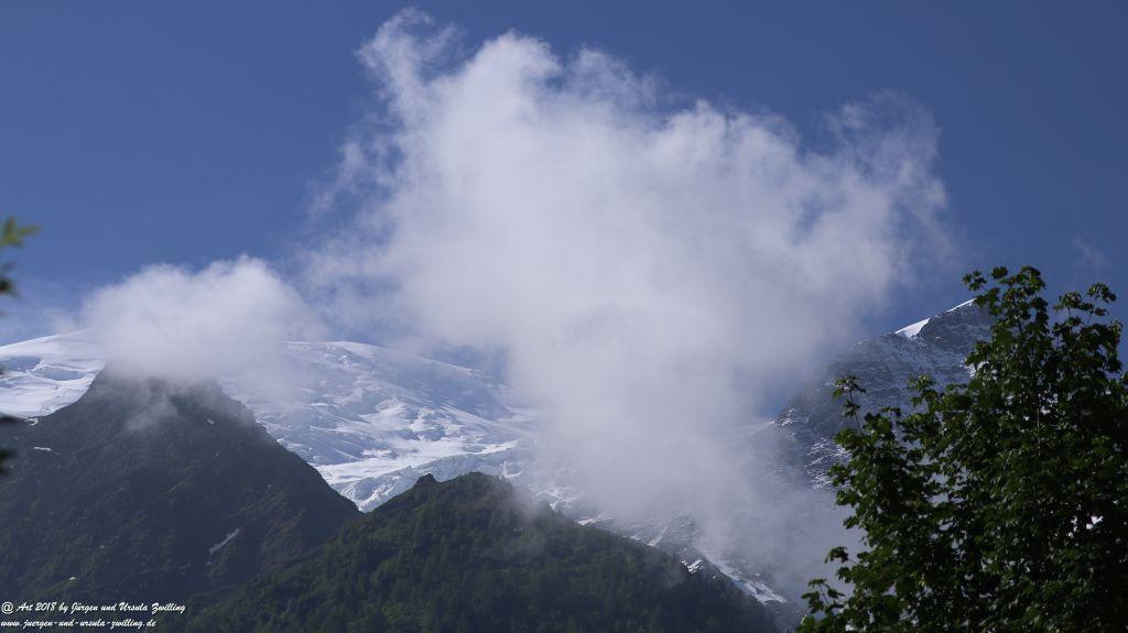 Philosophische Bildwanderung Les Bossons nach am Chamonix am Fuße des Mont Blanc und Aiguille du Midi - Frankfreich