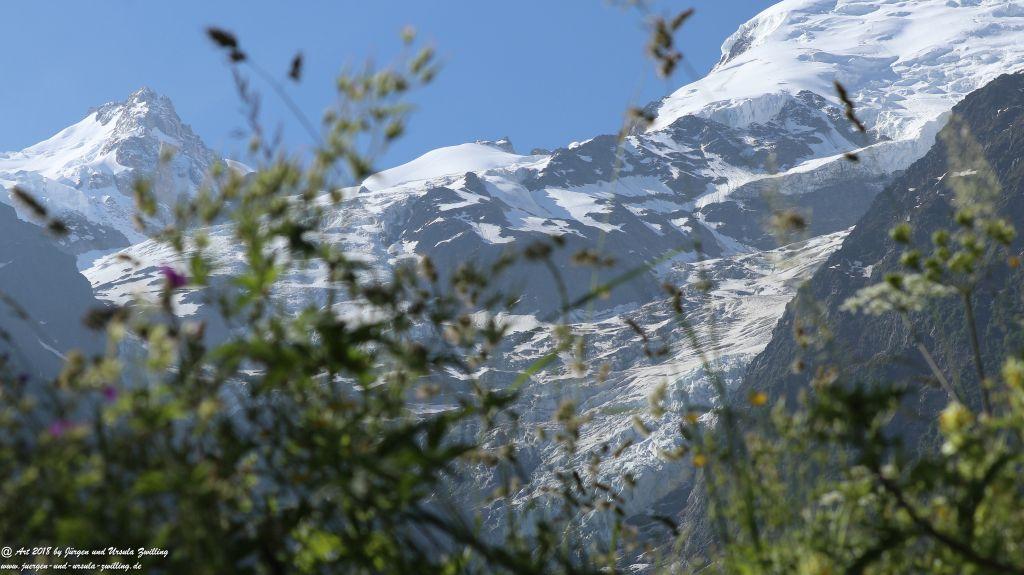 Philosophische Bildwanderung Les Bossons nach am Chamonix am Fuße des Mont Blanc und Aiguille du Midi - Frankfreich