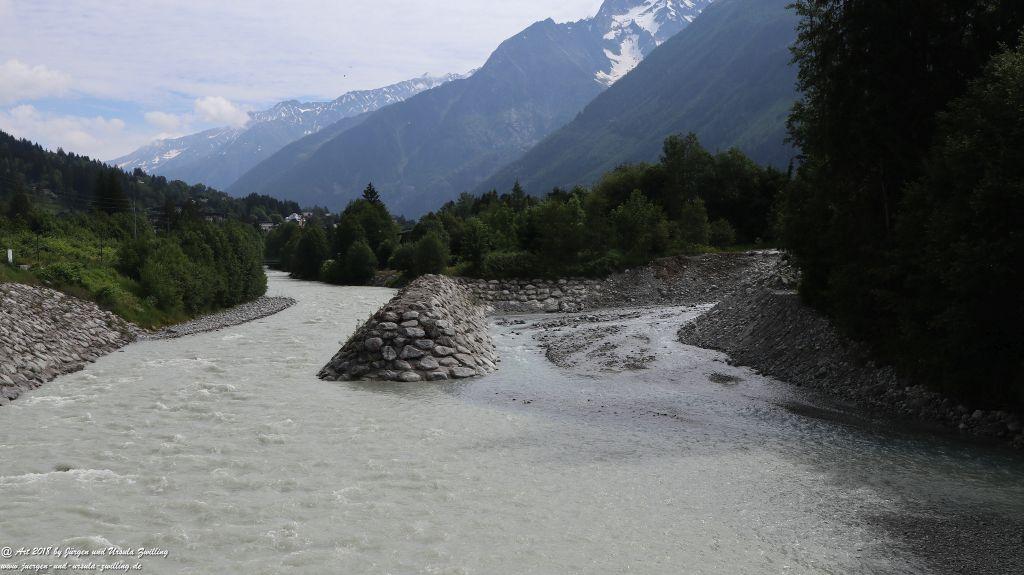 Philosophische Bildwanderung Les Bossons nach am Chamonix am Fuße des Mont Blanc und Aiguille du Midi - Frankfreich