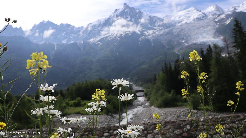 Philosophische Bildwanderung Les Bossons nach am Chamonix am Fuße des Mont Blanc und Aiguille du Midi - Frankfreich