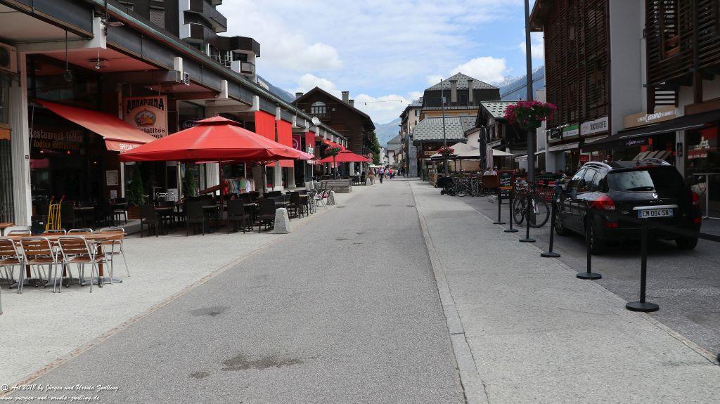 Philosophische Bildwanderung Les Bossons nach am Chamonix am Fuße des Mont Blanc und Aiguille du Midi - Frankfreich