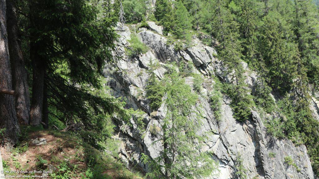 Philosophische Bildwanderung Wassserfall Bérard - Le Buet - Vallorcine Mont Blanc - Frankreich