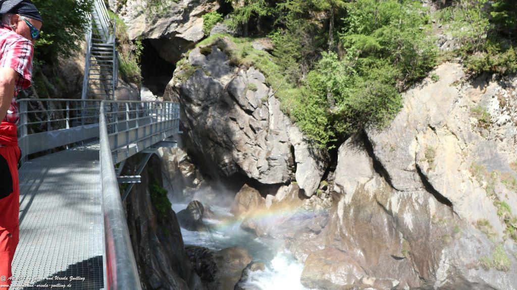 Philosophische Bildwanderung Wassserfall Bérard - Le Buet - Vallorcine Mont Blanc - Frankreich