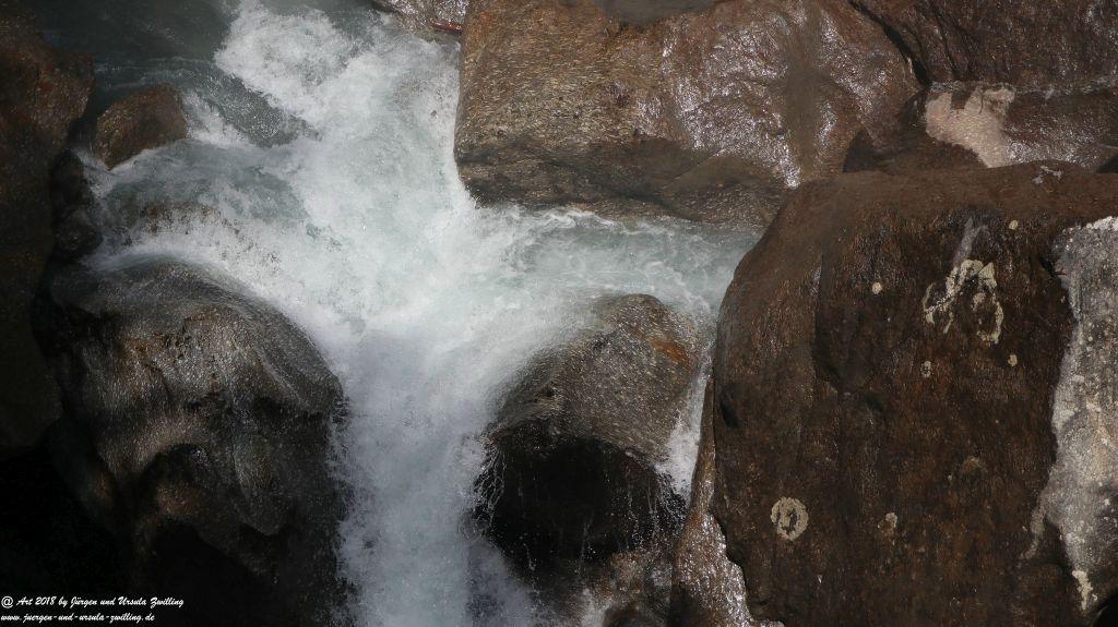 Philosophische Bildwanderung Wassserfall Bérard - Le Buet - Vallorcine Mont Blanc - Frankreich