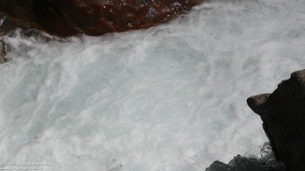 Philosophische Bildwanderung Wassserfall Bérard - Le Buet - Vallorcine Mont Blanc - Frankreich