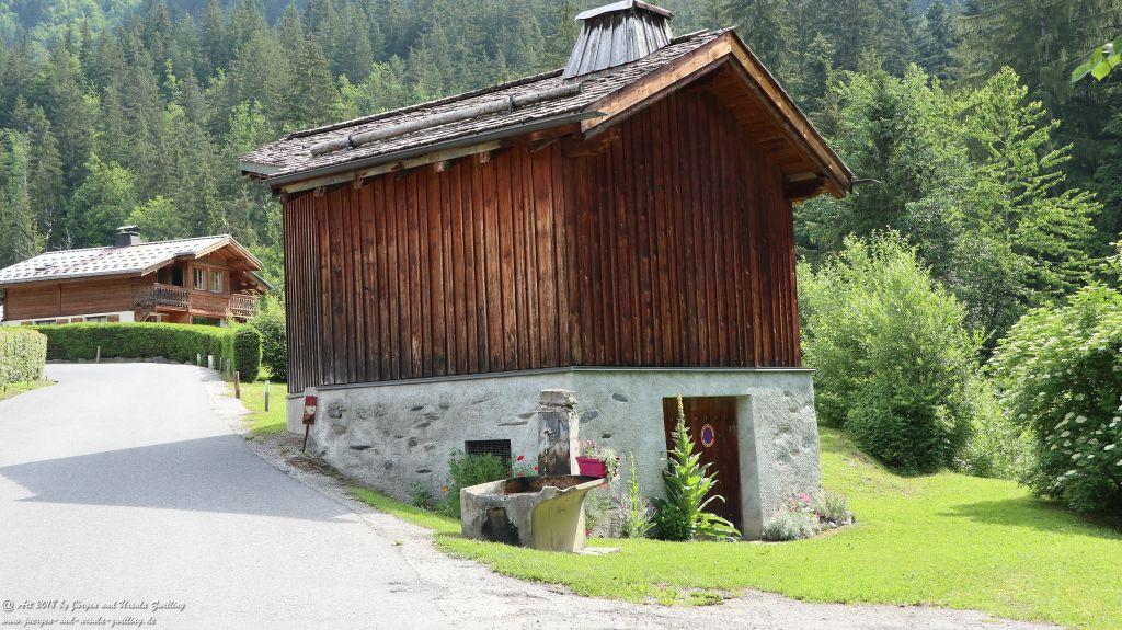 Philosophische Bildwanderung Gorges de la Diosaz -Wasserfall - Servoz Mont-Blanc - Frankreich