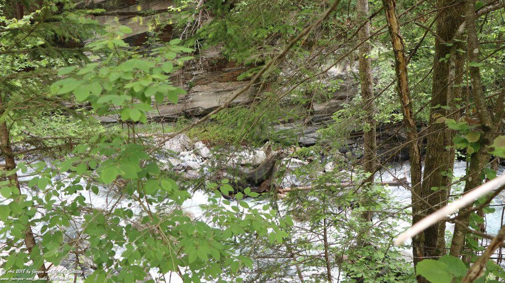 Philosophische Bildwanderung Gorges de la Diosaz -Wasserfall - Servoz Mont-Blanc - Frankreich