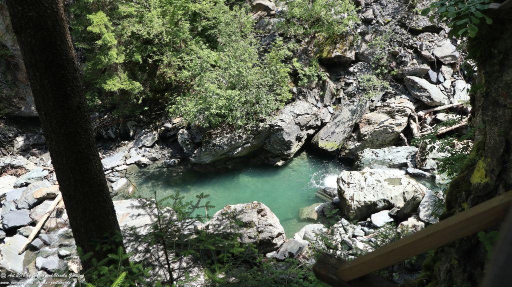 Philosophische Bildwanderung Gorges de la Diosaz -Wasserfall - Servoz Mont-Blanc - Frankreich
