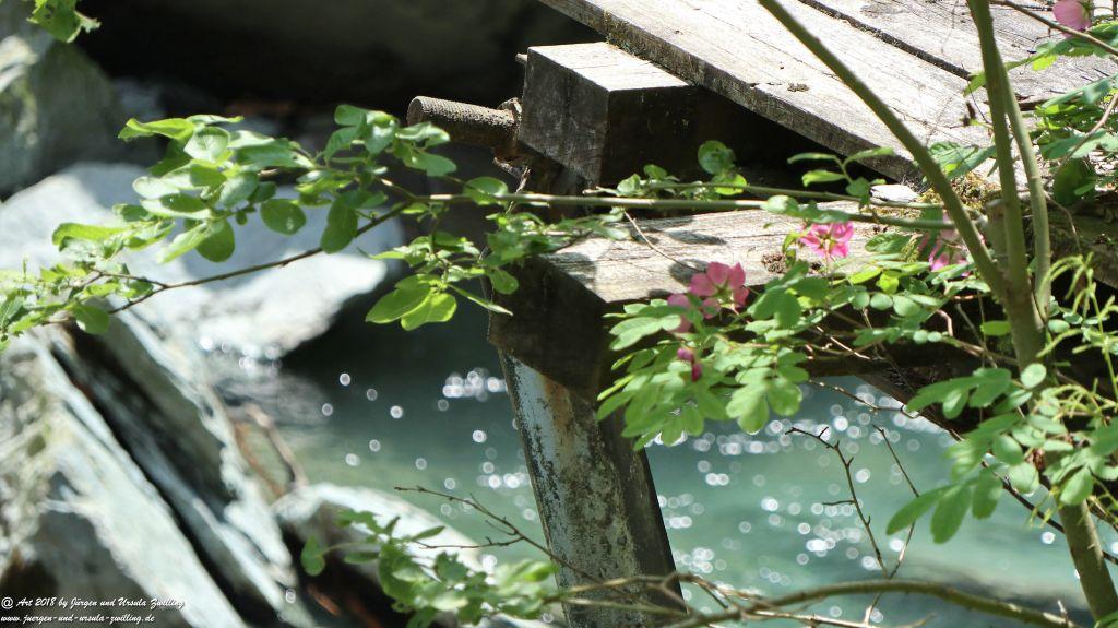 Philosophische Bildwanderung Gorges de la Diosaz -Wasserfall - Servoz Mont-Blanc - Frankreich