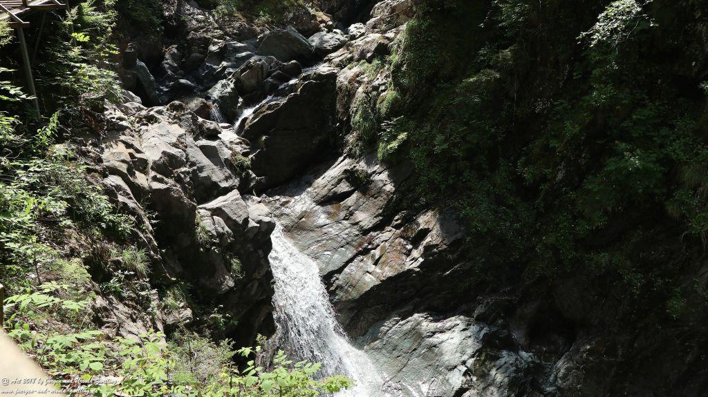 Philosophische Bildwanderung Gorges de la Diosaz -Wasserfall - Servoz Mont-Blanc - Frankreich