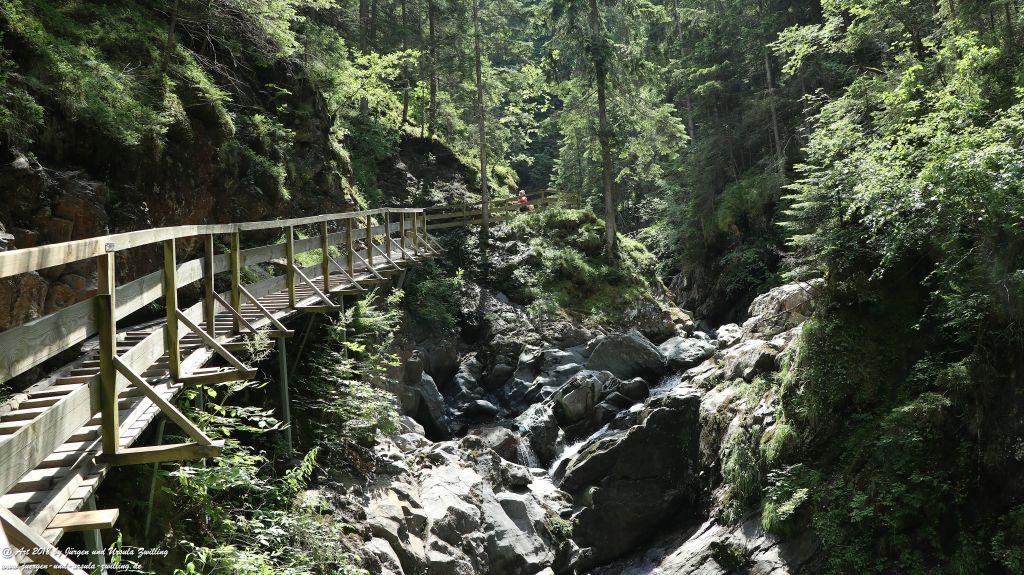 Philosophische Bildwanderung Gorges de la Diosaz -Wasserfall - Servoz Mont-Blanc - Frankreich