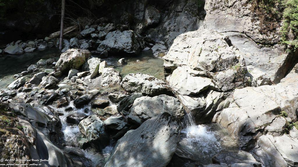 Philosophische Bildwanderung Gorges de la Diosaz -Wasserfall - Servoz Mont-Blanc - Frankreich