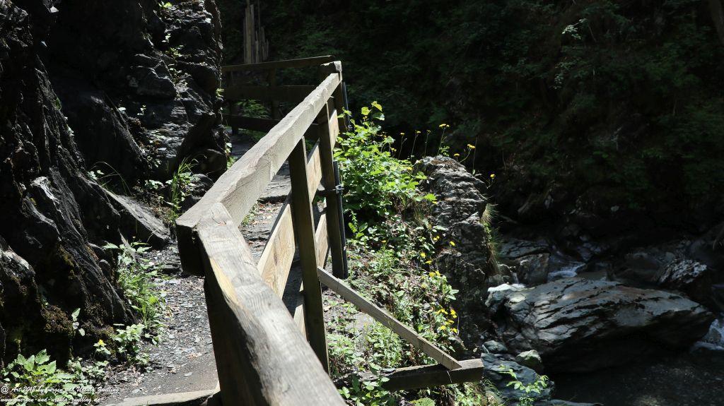 Philosophische Bildwanderung Gorges de la Diosaz -Wasserfall - Servoz Mont-Blanc - Frankreich