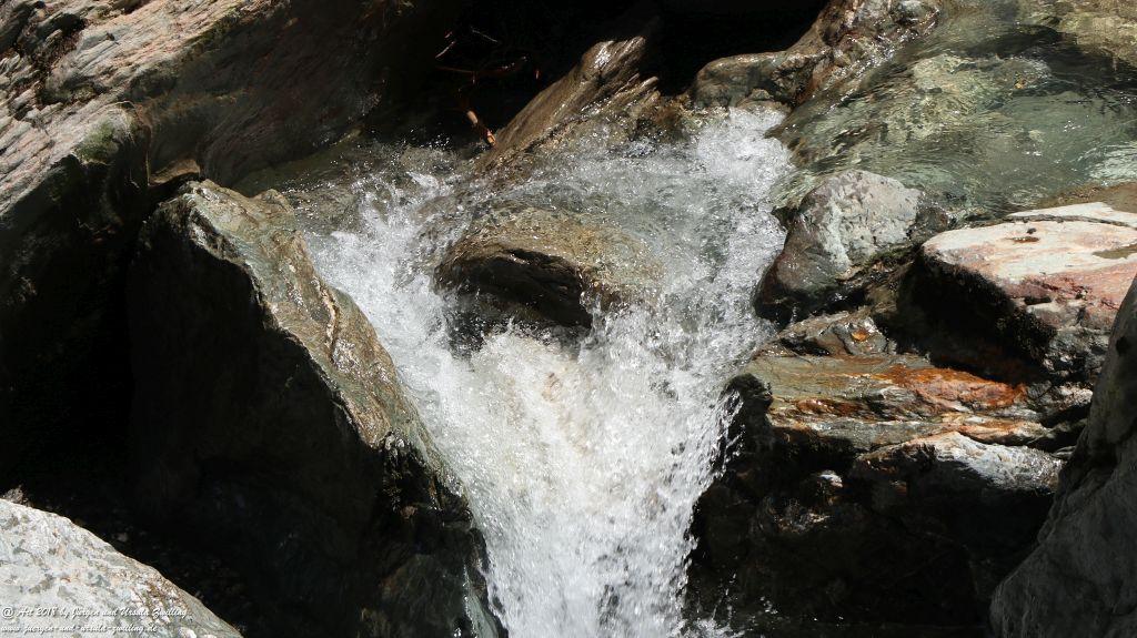 Philosophische Bildwanderung Gorges de la Diosaz -Wasserfall - Servoz Mont-Blanc - Frankreich