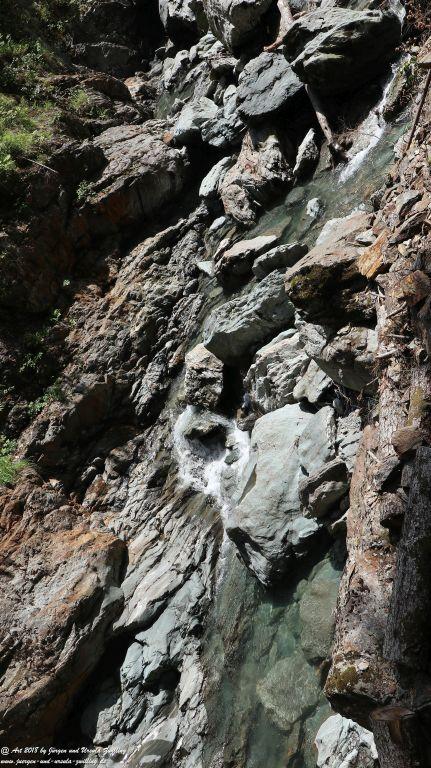 Philosophische Bildwanderung Gorges de la Diosaz -Wasserfall - Servoz Mont-Blanc - Frankreich