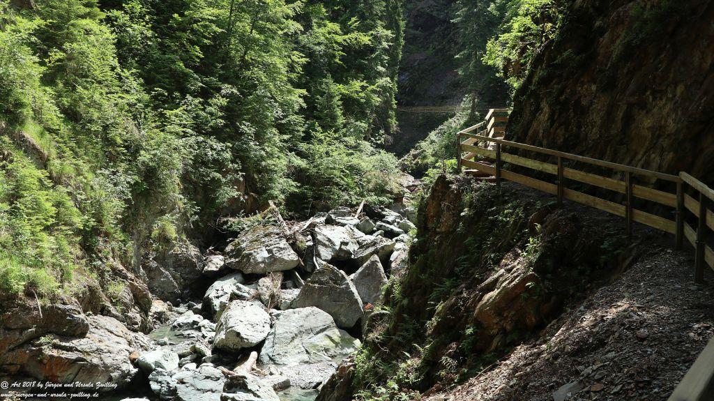 Philosophische Bildwanderung Gorges de la Diosaz -Wasserfall - Servoz Mont-Blanc - Frankreich